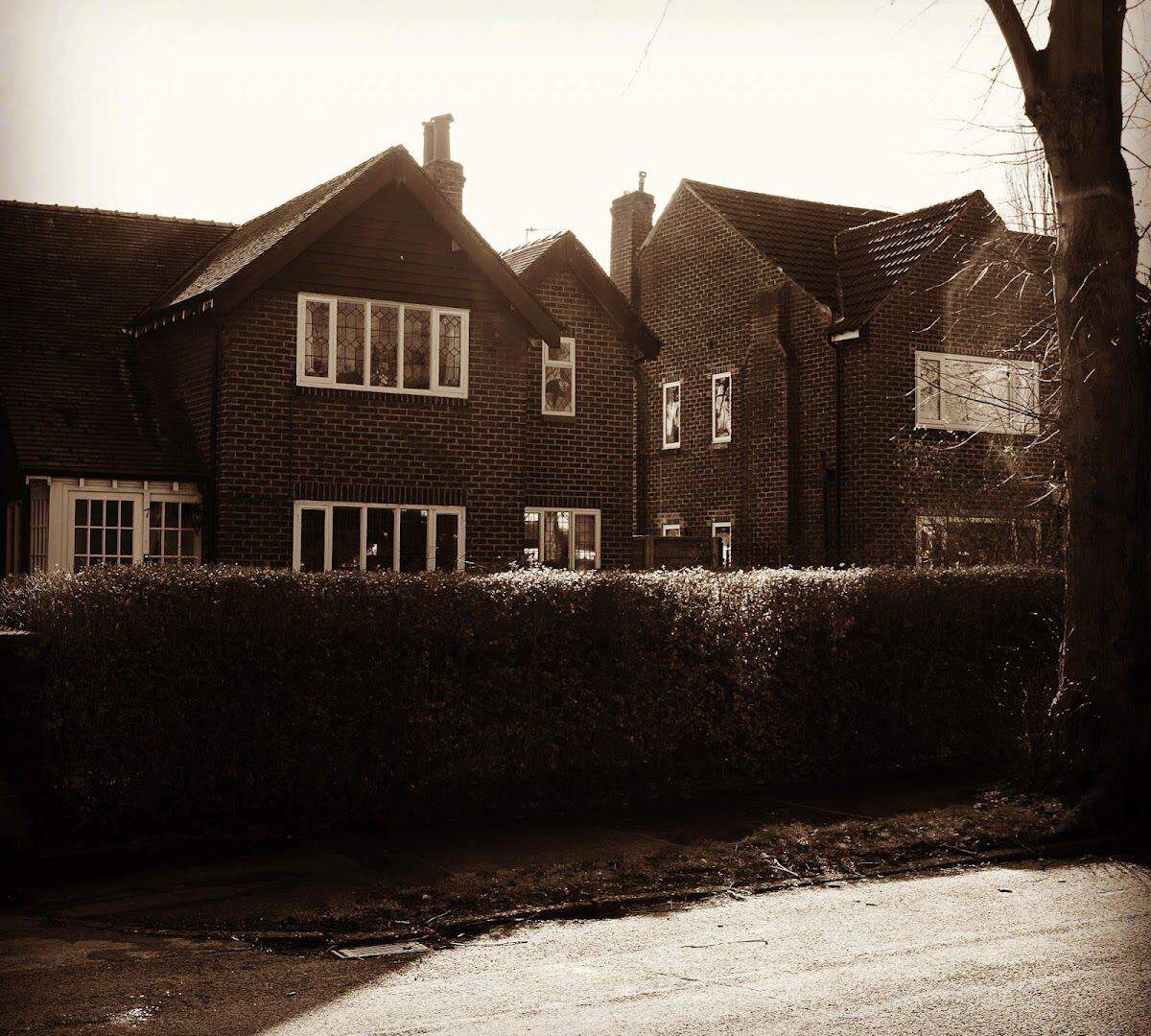 Dave Wood Window and Gutter Cleaning in Cheadle Hulme, South Manchester