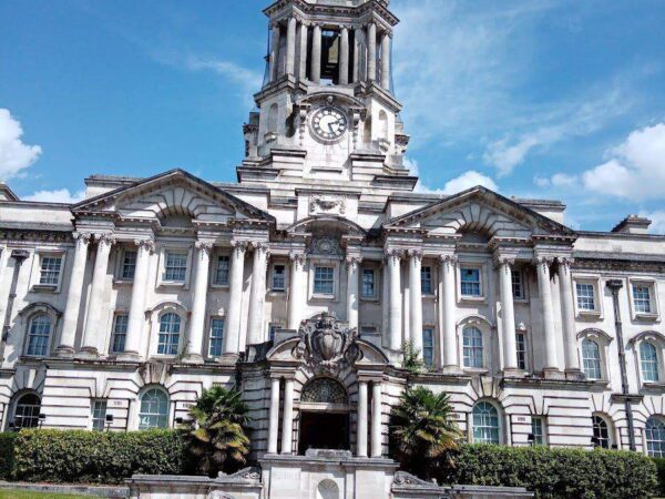 Dave Wood Window and Gutter Cleaning in Stockport, South Manchester